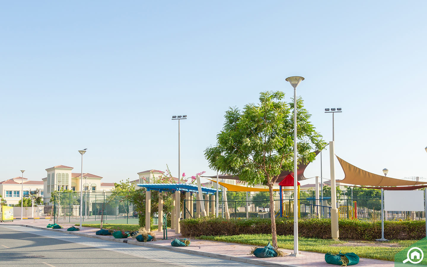حديقة قريبة