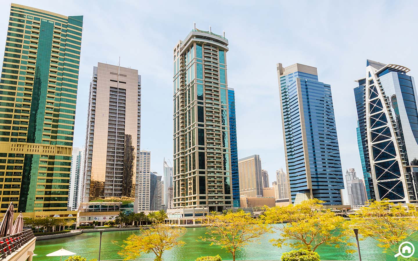 إطلالة على بحيرة جميرا من البرج