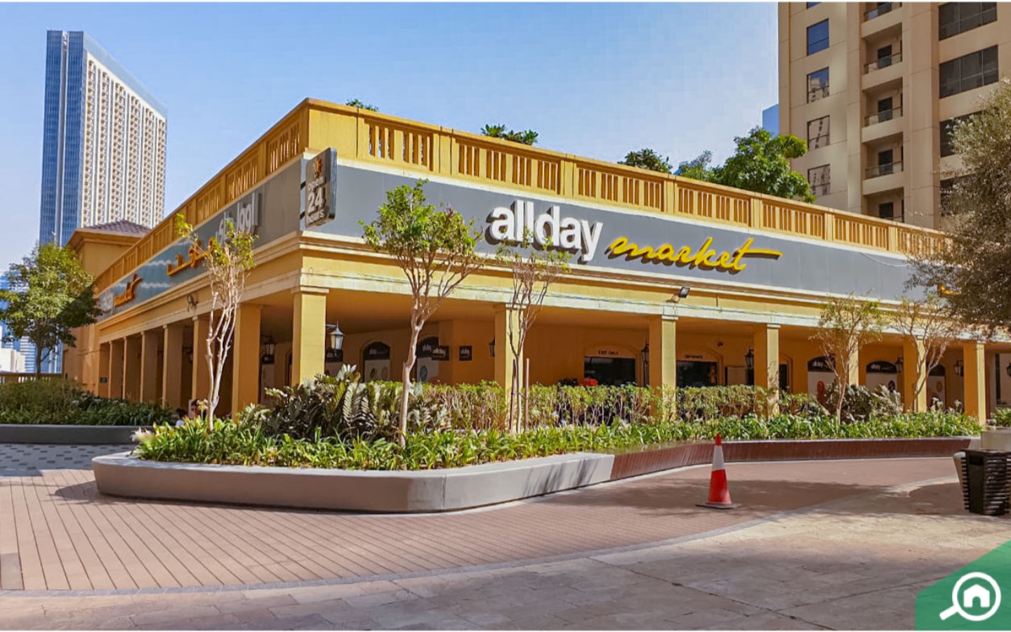 Supermarkets near Sadaf 1