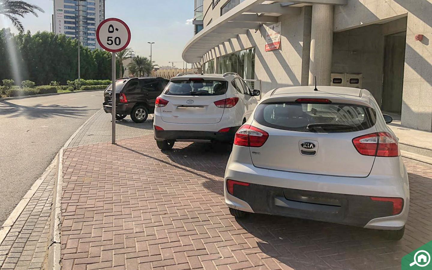 Public Parking at Al Yousuf Tower