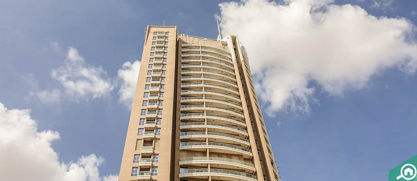 Siraj Tower, Arjan