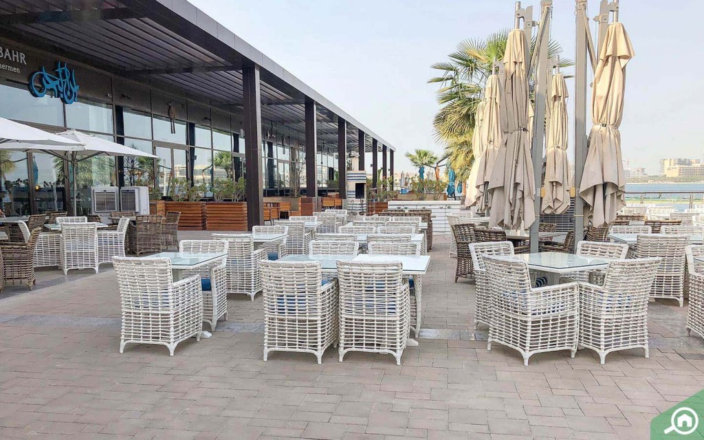 outdoor seating at Ibn Al Bahr, Dubai