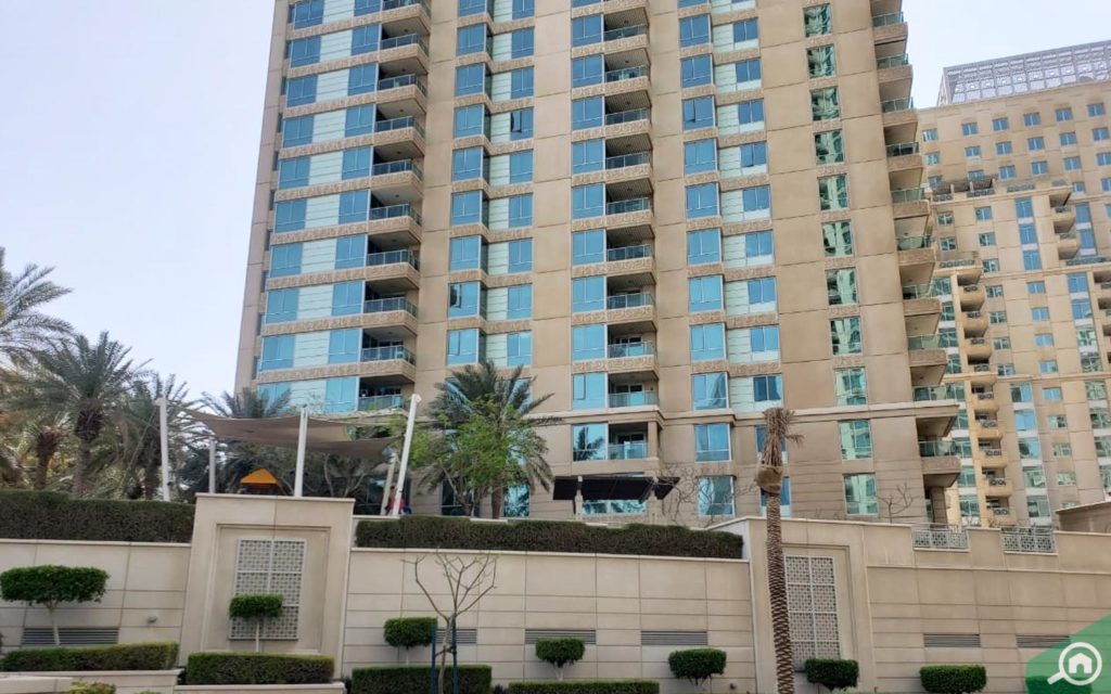 Residential units in Al Mesk Tower