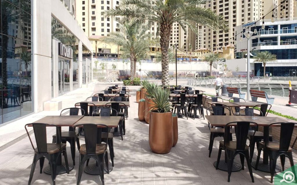La Cartina, Bay Central