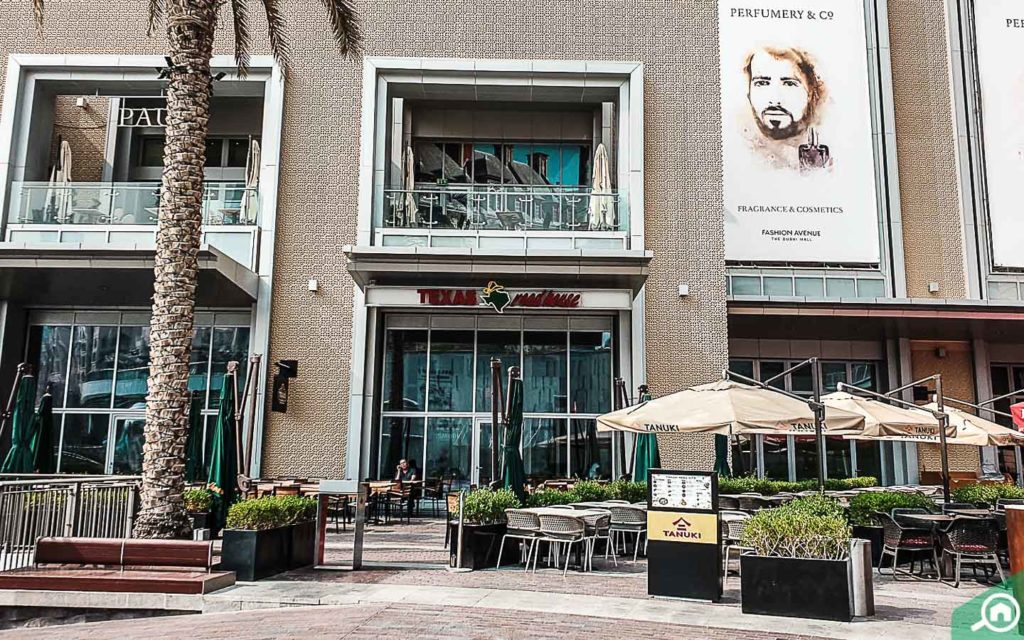 مطاعم في دبي مول