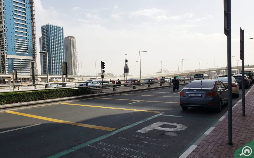 Parking in Dream Tower 1