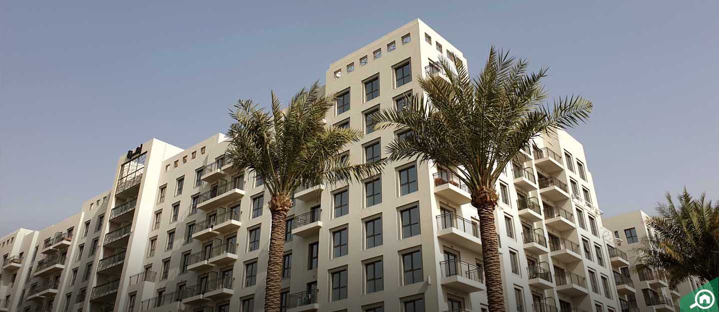 Zahra Apartments 1A, Town Square