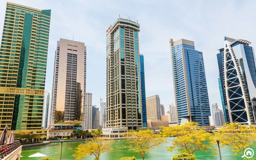 Community view of Jumeirah Lake Towers, where Reef Tower is located