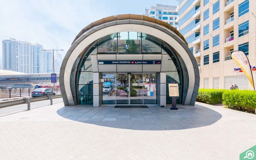 محطة مترو داماك العقارية في دبي