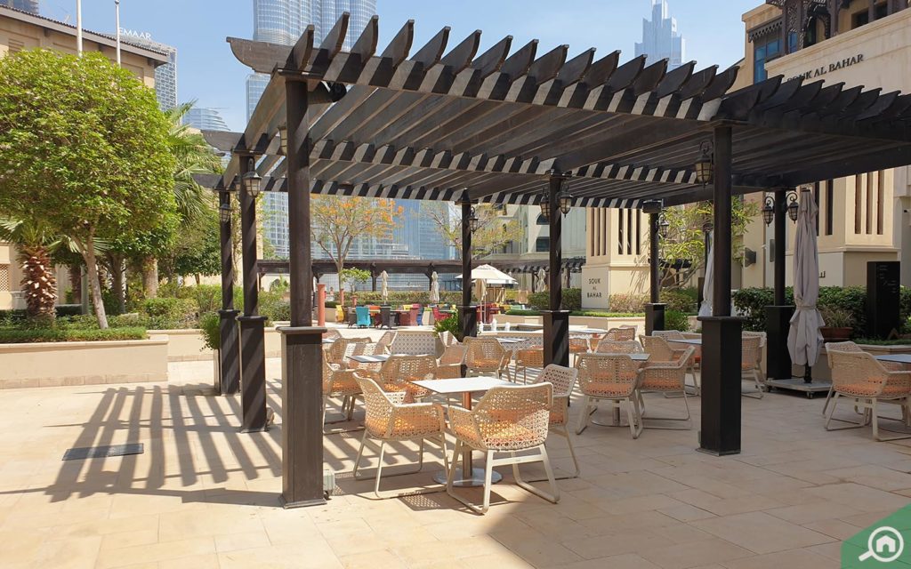 Souk Al Bahar restaurants