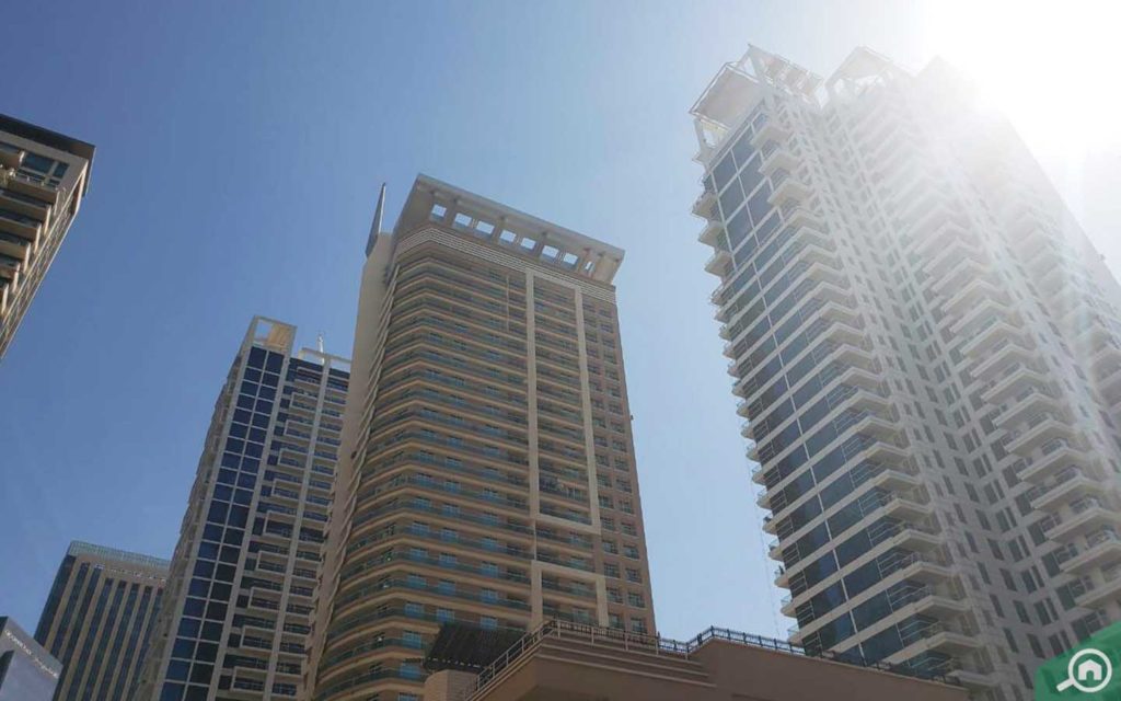 outside view of Marina Mansions