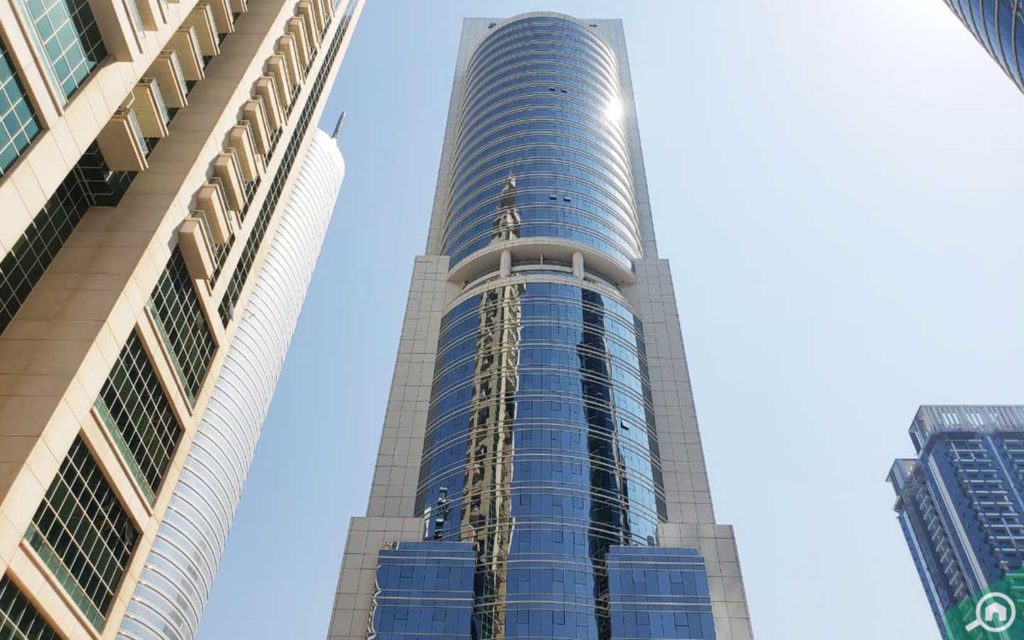 outside view of goldcrest executive tower in JLT cluster C