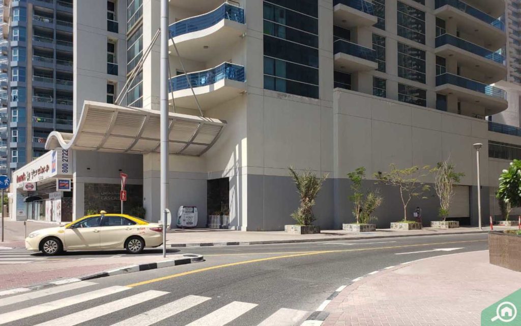 سيارة أجرة في دبي