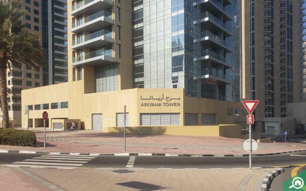 view of ariyana tower in Dubai Marina