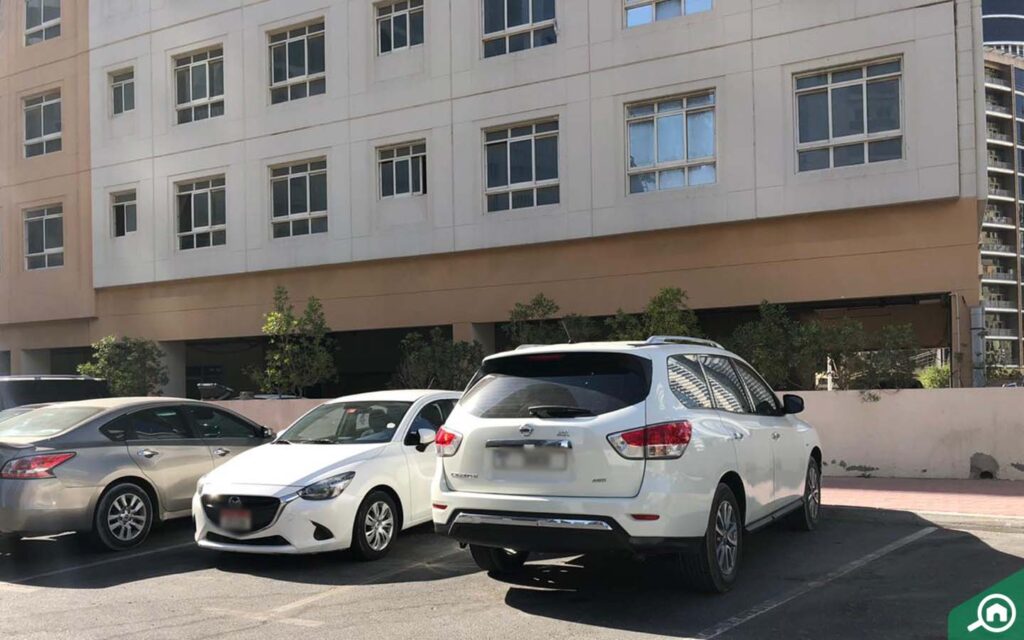 I-rise tower parking facilities