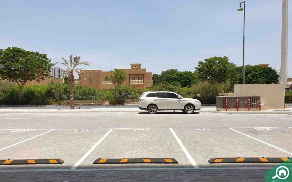 parking in Al Rakayez Building, Al Furjan