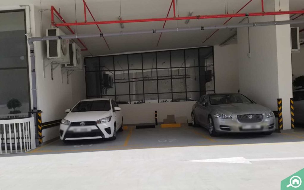 موقف سيارات برج بن غاطي بوينت